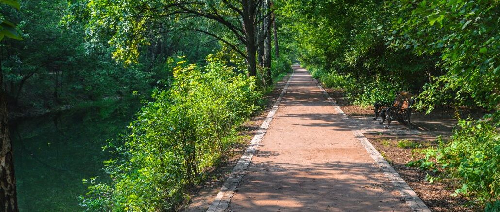 walking trail