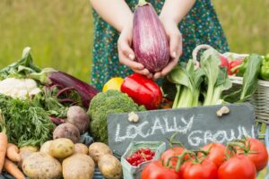 farmers market produce in market square knoxville tennessee