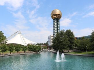 worlds fair park fountain with sunsphere