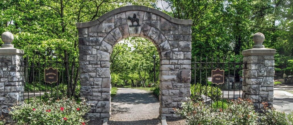 sequoyah hill stone pillar entrance